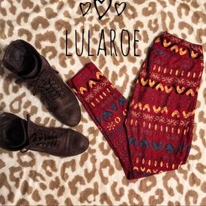 Patterned leggings, soft and cute!